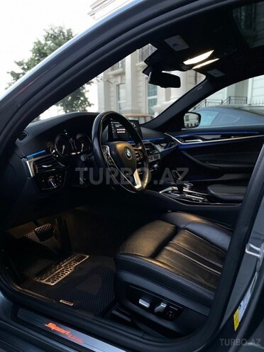 BMW 530-15