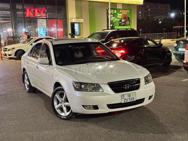 Hyundai Sonata-4