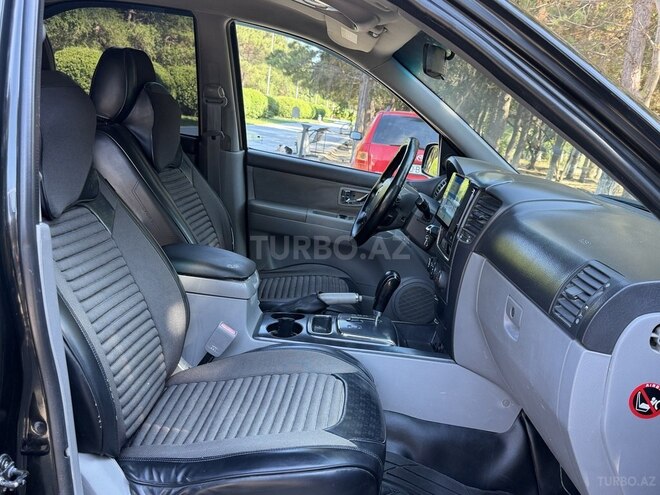 Kia Sorento-12