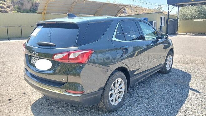 Chevrolet Equinox-4