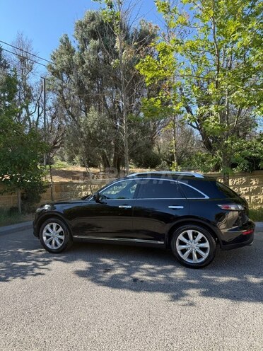 Infiniti FX35-4