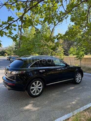 Infiniti FX35-6
