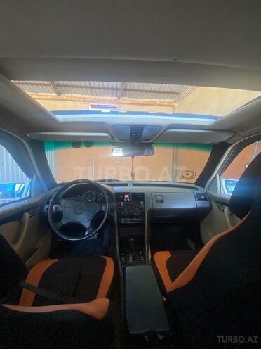 Mercedes C 200-4