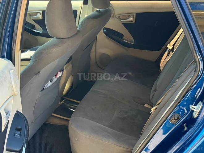 Toyota Prius-9