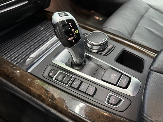 BMW X5-15