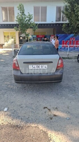 Daewoo Gentra-2