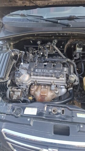Daewoo Gentra-9