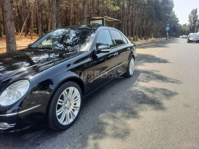 Mercedes E 350-7