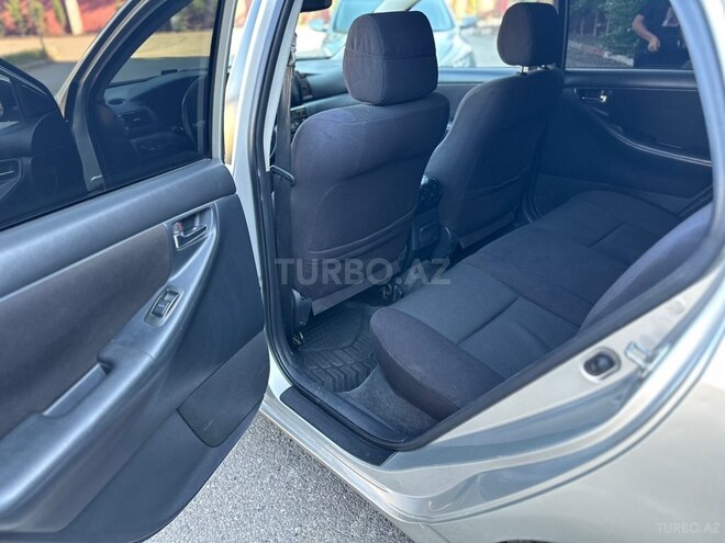 Toyota Corolla-9