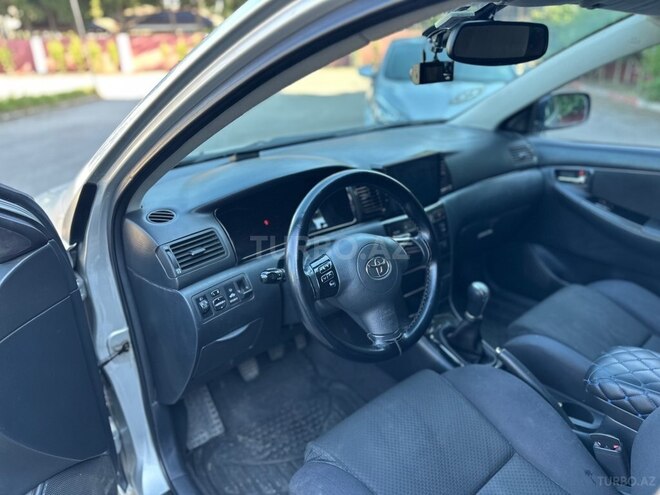 Toyota Corolla-6