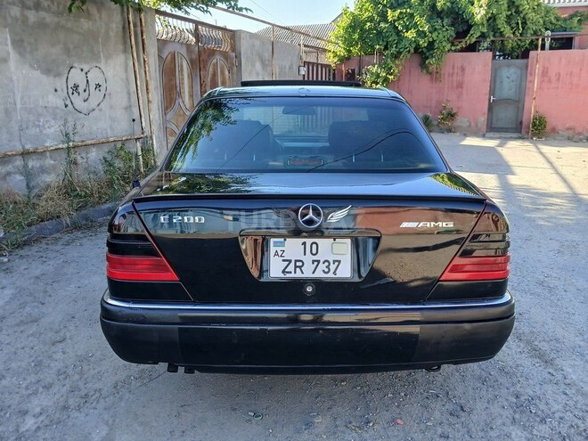 Mercedes C 200-2