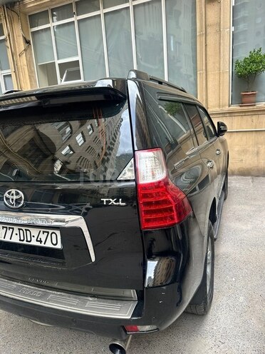 Toyota Land Cruiser Prado-10