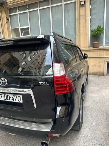 Toyota Land Cruiser Prado-13