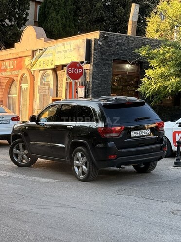Jeep Grand Cherokee-4