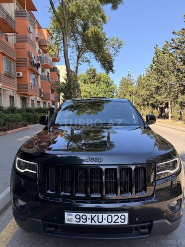Jeep Grand Cherokee-1