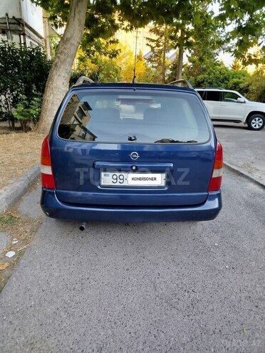 Opel Astra-2