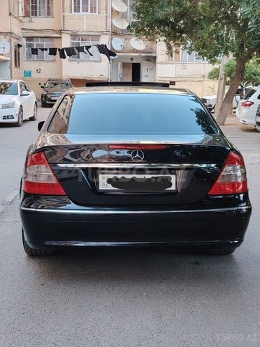Mercedes E 220-3
