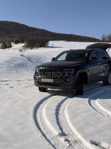 Jeep Grand Cherokee-9