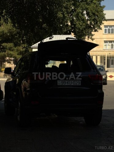 Jeep Grand Cherokee-8