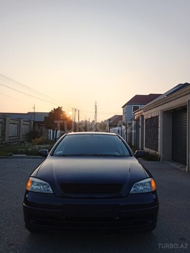 Opel Astra-3