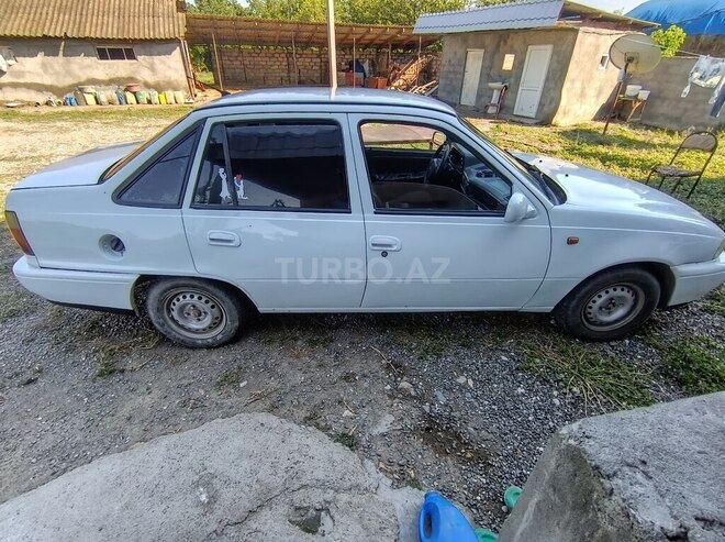Daewoo Nexia-3