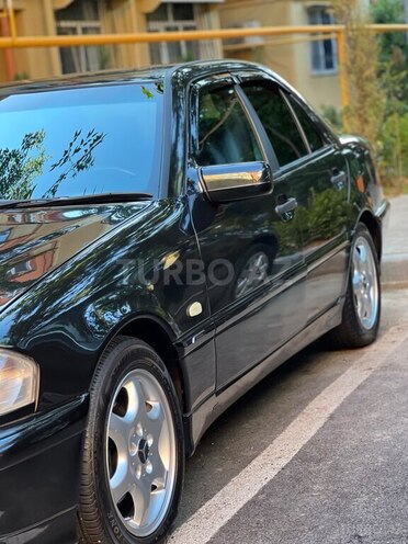 Mercedes C 200-3