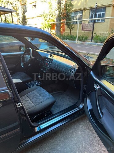 Mercedes C 200-7