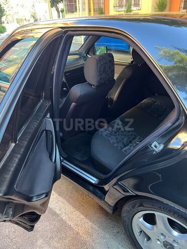 Mercedes C 200-9