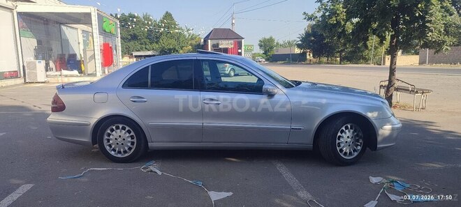 Mercedes E 220-7