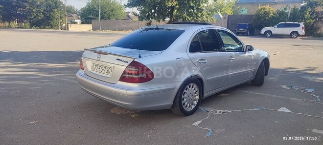 Mercedes E 220-6