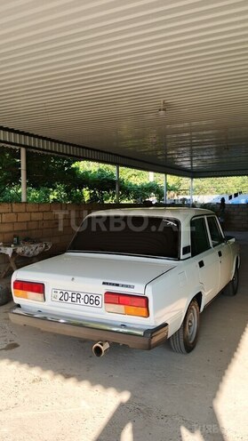 LADA (VAZ) 2107-5