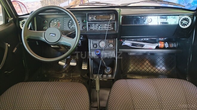 LADA (VAZ) 2107-9