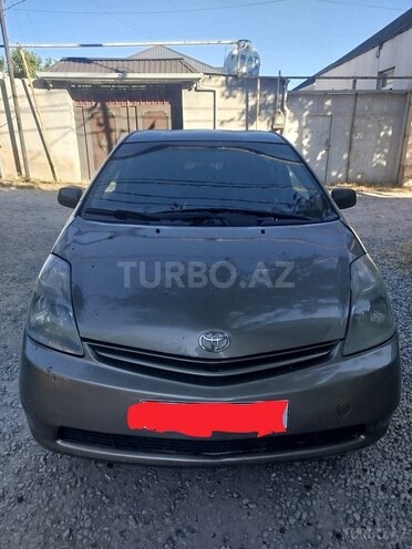 Toyota Prius-1