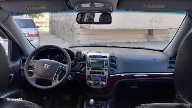 Hyundai Santa Fe-3