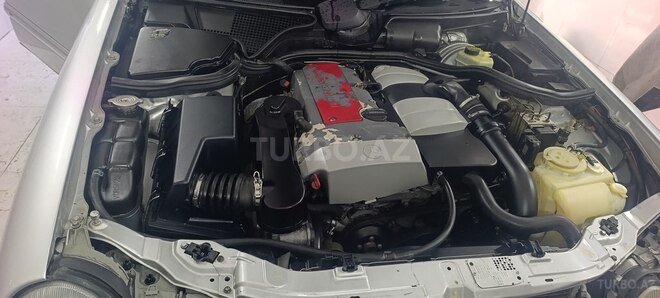 Mercedes E 200-6