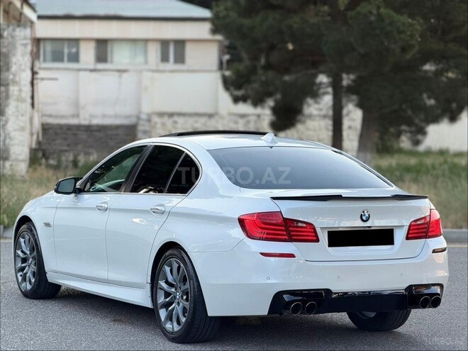 BMW 528-10