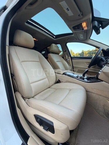 BMW 528-12