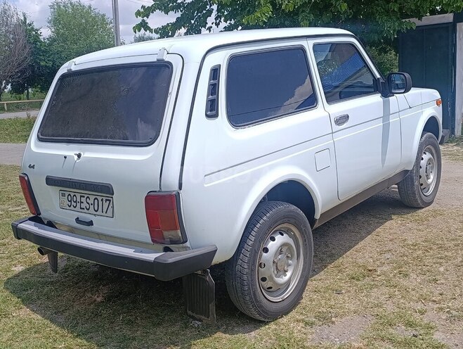LADA (VAZ) Niva-6