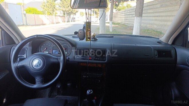 Volkswagen Golf-6