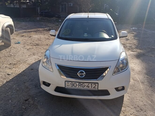 Nissan Sunny-1