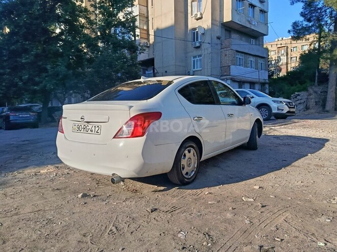 Nissan Sunny-3