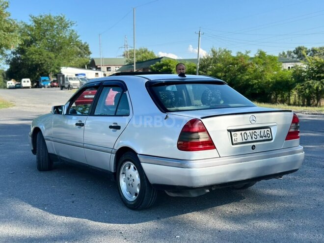 Mercedes C 180-2