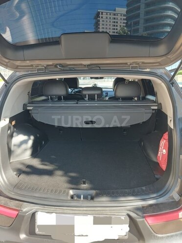 Kia Sportage-13