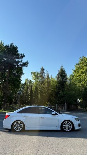 Chevrolet Cruze-4