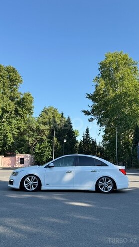 Chevrolet Cruze-5