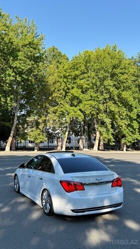 Chevrolet Cruze-6