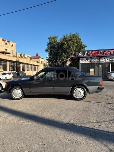 Mercedes 190-3