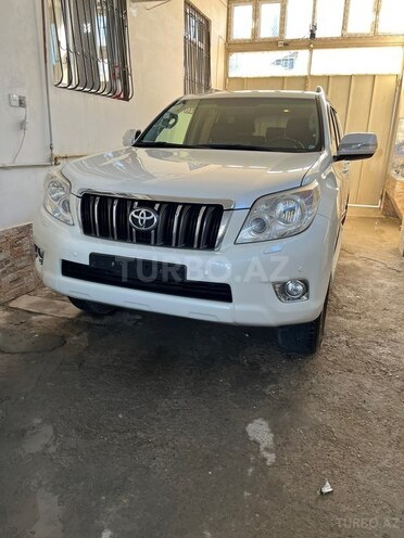 Toyota Land Cruiser Prado-1