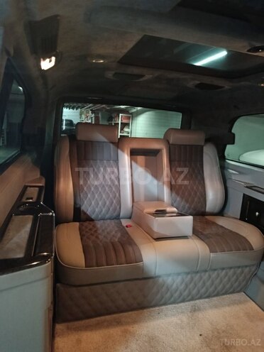 Mercedes V 350-7