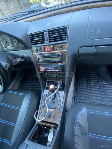 Mercedes C 240-10